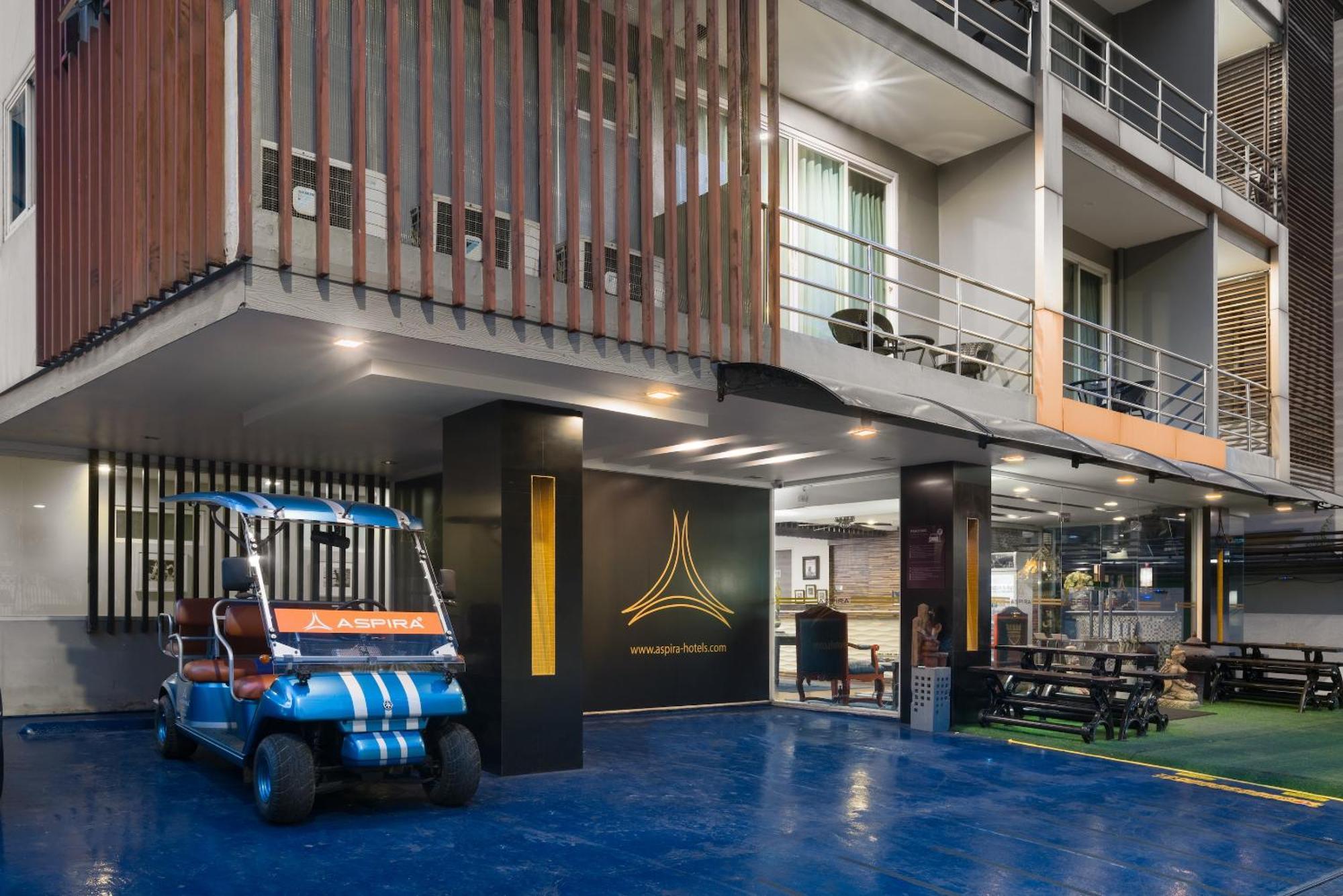 Aspira Suites Sukhumvit 20 Bangkok Exterior photo